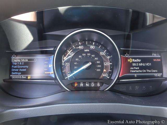 Ford Explorer 2017 photo 15